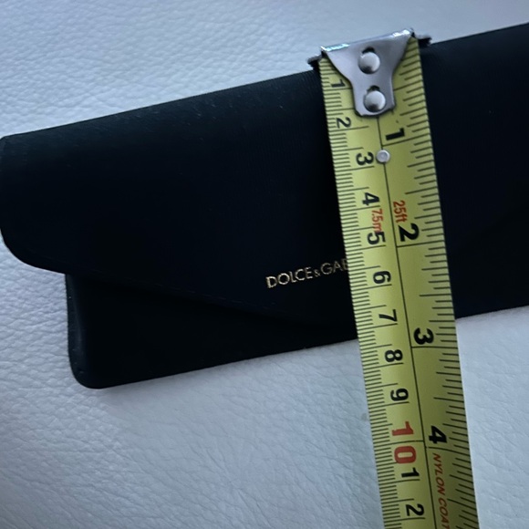 Authentic Dolce & Gabbana box, case, certificate and cloth. No sunglasses - Picture 9 of 9